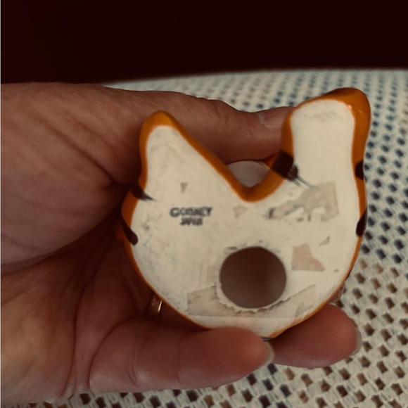 Vintage Walt Disney Winnie the Pooh Tigger Collectible Figurine - Picture 7 of 7